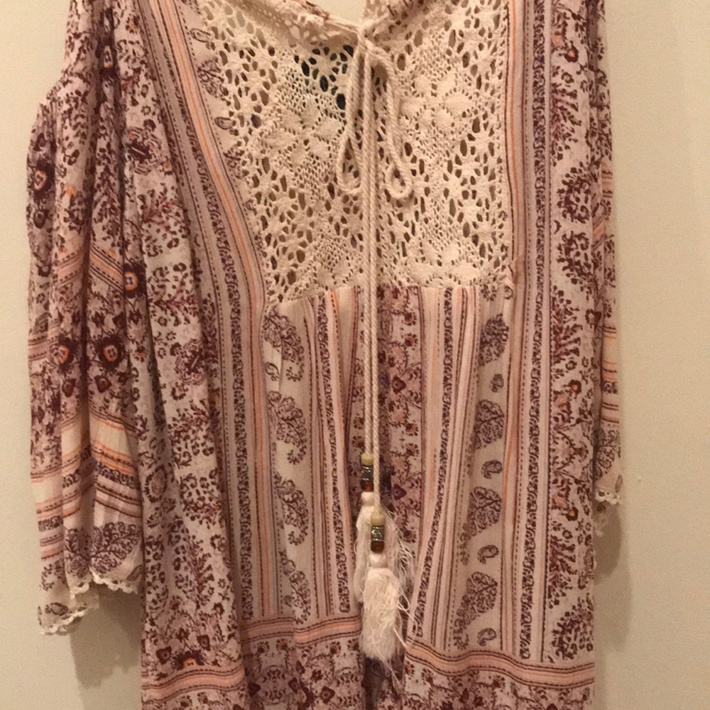 Angie Cold Shoulder Embroidered Blouse - Picture 4 of 8
